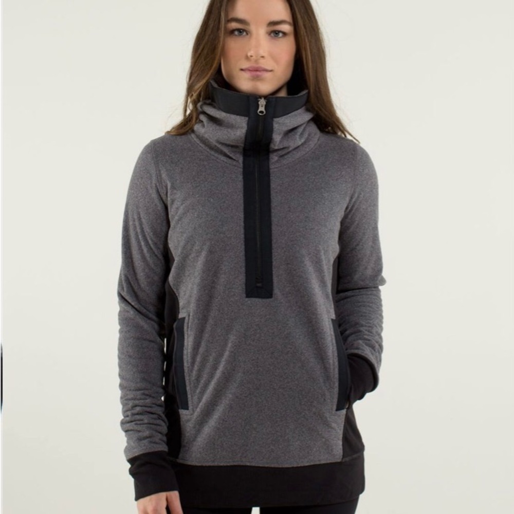Lululemon Post Chataranga Pullover